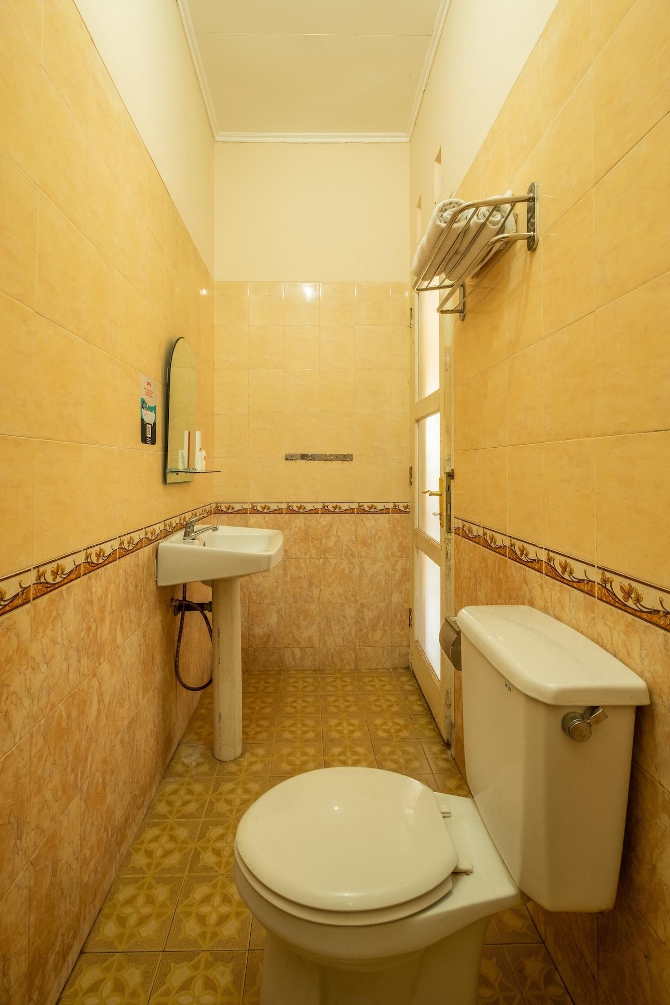 Reddoorz Plus At Grand Yustik Sukabumi Buitenkant foto